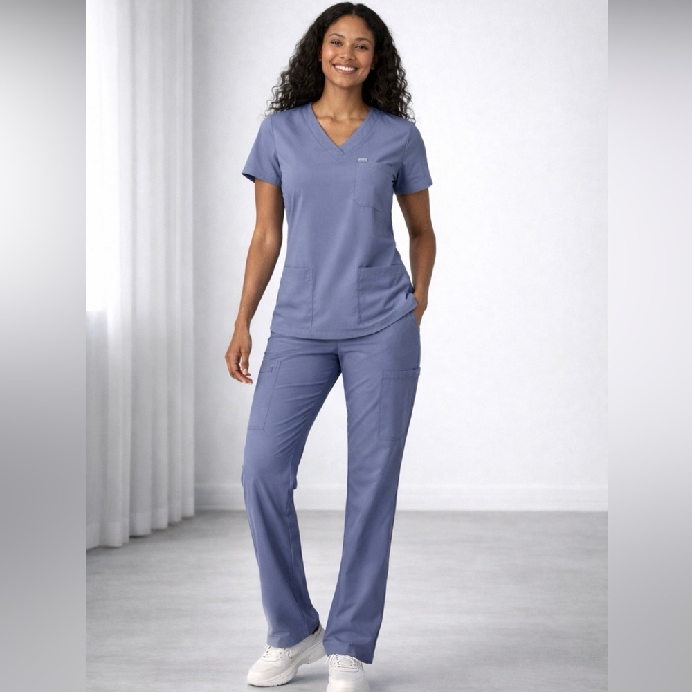 FIGS Three-Pocket Top & Straight-Leg Scrub Set Dusty Periwinkle Blue-Gray - Picture 1 of 2